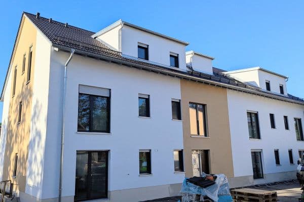 Prenájom bytu 4-izbový 100 m², Münchener Straße 94, Roth Prenájom bytu 4-izbový 100 m², Münchener Straße 94, Roth