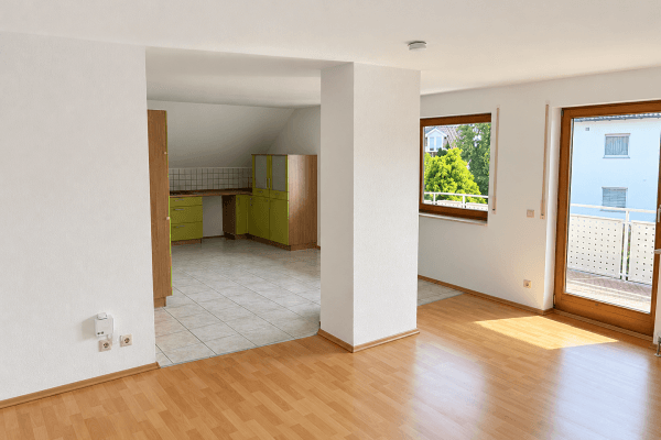 Prenájom bytu 4-izbový 96 m², Neuhausen Prenájom bytu 4-izbový 96 m², Neuhausen