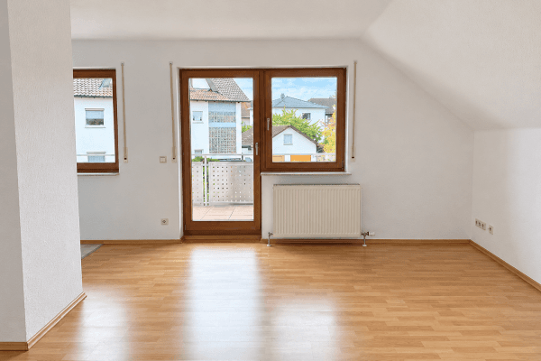 Prenájom bytu 4-izbový 96 m², Neuhausen Prenájom bytu 4-izbový 96 m², Neuhausen