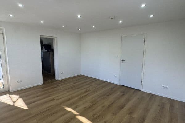 Prenájom bytu 2-izbový 60 m², Deschingerstr 16, Ingolstadt, Bavorsko Prenájom bytu 2-izbový 60 m², Deschingerstr 16, Ingolstadt, Bavorsko