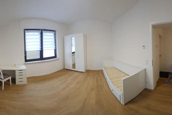 Prenájom bytu 170 m², Langen (Hessen) Prenájom bytu 170 m², Langen (Hessen)