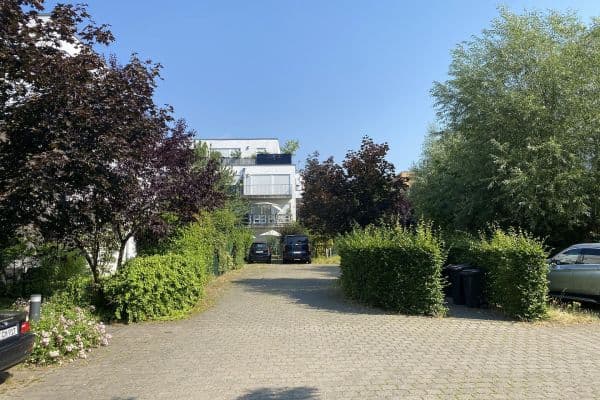 Prenájom bytu 3-izbový 85 m², Köln Prenájom bytu 3-izbový 85 m², Köln