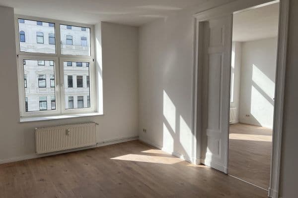 Prenájom bytu 3-izbový 92 m², Magdeburg, Sasko-Anhaltsko Prenájom bytu 3-izbový 92 m², Magdeburg, Sasko-Anhaltsko