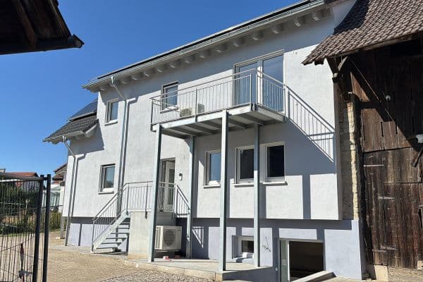 Prenájom bytu 2-izbový 73 m², Dorfstraße 21, Efringen-Kirchen Prenájom bytu 2-izbový 73 m², Dorfstraße 21, Efringen-Kirchen