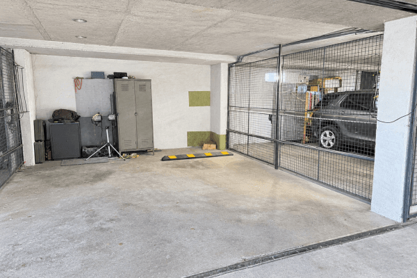 Predaj garáže 12 m², Loosova, Brno Predaj garáže 12 m², Loosova, Brno