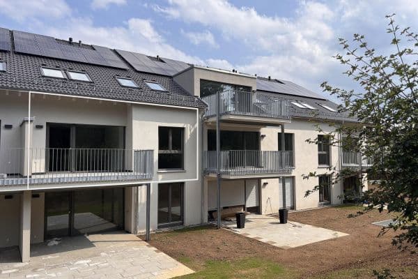 Prenájom bytu 2-izbový 67 m², Wendlinger Str. 45, Nürtingen, Bádensko-Wurttembersko Prenájom bytu 2-izbový 67 m², Wendlinger Str. 45, Nürtingen, Bádensko-Wurttembersko