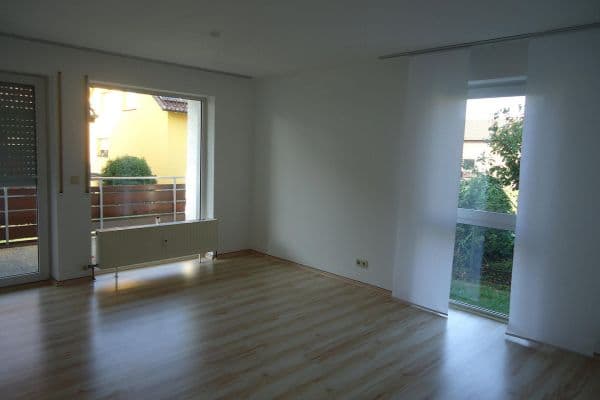 Prenájom bytu 2-izbový 57 m², Neulingen-Göbrichen Prenájom bytu 2-izbový 57 m², Neulingen-Göbrichen
