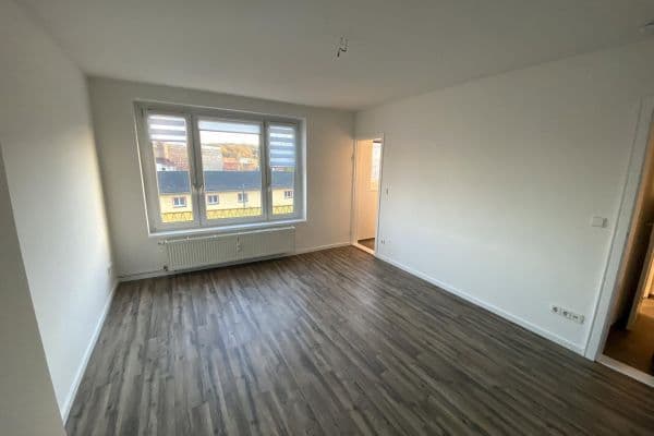 Prenájom bytu 1-izbový 35 m², Eisenbahnstraße 95-96, Eberswalde, Brandenbursko Prenájom bytu 1-izbový 35 m², Eisenbahnstraße 95-96, Eberswalde, Brandenbursko