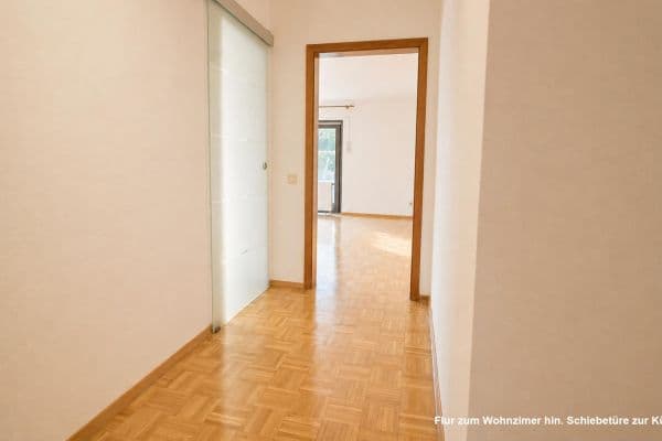 Predaj bytu 3-izbový 81 m², Reutlingen, Bádensko-Wurttembersko Predaj bytu 3-izbový 81 m², Reutlingen, Bádensko-Wurttembersko