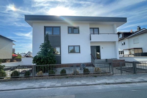 Predaj domu 215 m², pozemok 680 m², Biblis Predaj domu 215 m², pozemok 680 m², Biblis