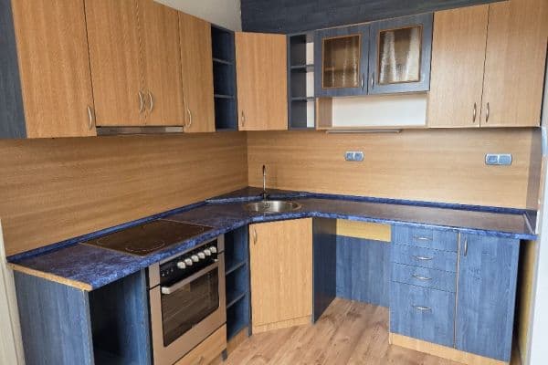 Prenájom bytu 2-izbový 46 m², Jesenická, Rýmařov Prenájom bytu 2-izbový 46 m², Jesenická, Rýmařov