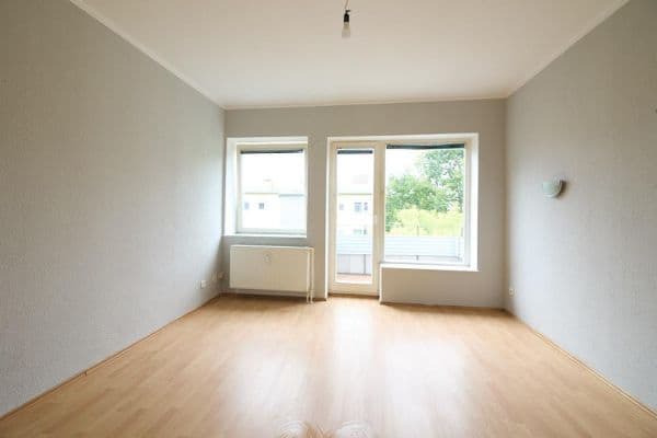 Predaj bytu 3-izbový 70 m², Heilmannring, Berlin, Berlín Predaj bytu 3-izbový 70 m², Heilmannring, Berlin, Berlín