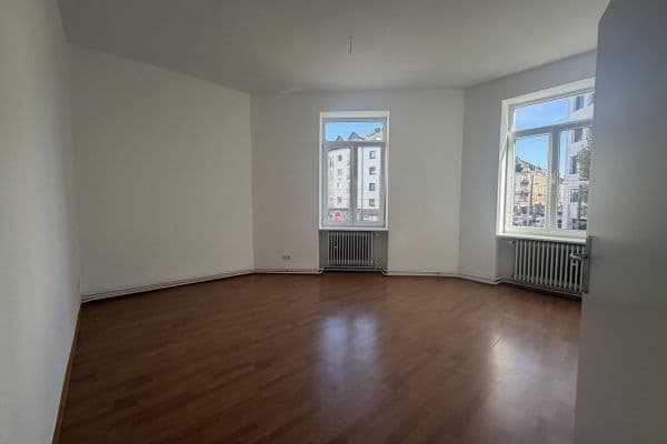 Prenájom bytu 3-izbový 98 m², Eckenheimer Landstraße 103, Frankfurt am Main, Hesensko Prenájom bytu 3-izbový 98 m², Eckenheimer Landstraße 103, Frankfurt am Main, Hesensko