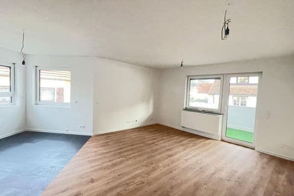 Prenájom bytu 5-izbový 133 m², Hemsbach Prenájom bytu 5-izbový 133 m², Hemsbach