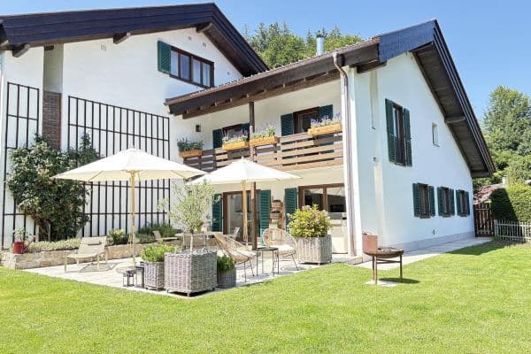 Predaj domu 138 m², pozemok 450 m², Jägerstraße 15, Bad Wiessee, Bavorsko Predaj domu 138 m², pozemok 450 m², Jägerstraße 15, Bad Wiessee, Bavorsko
