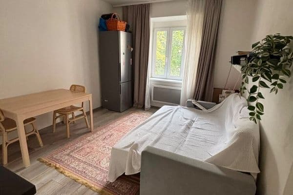Predaj bytu 1-izbový 39 m², Vacínova, Praha Predaj bytu 1-izbový 39 m², Vacínova, Praha