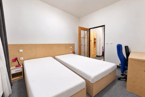 Prenájom bytu 2-izbový 50 m², U Santošky, Praha Prenájom bytu 2-izbový 50 m², U Santošky, Praha