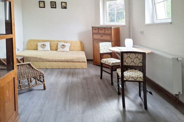 Prenájom bytu 1-izbový 35 m², Říčany Prenájom bytu 1-izbový 35 m², Říčany