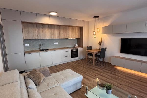 Prenájom bytu 2-izbový 48 m², Chvalovka, Brno Prenájom bytu 2-izbový 48 m², Chvalovka, Brno