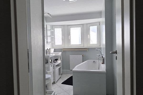 Prenájom bytu 3-izbový 82 m², Merseburg Prenájom bytu 3-izbový 82 m², Merseburg