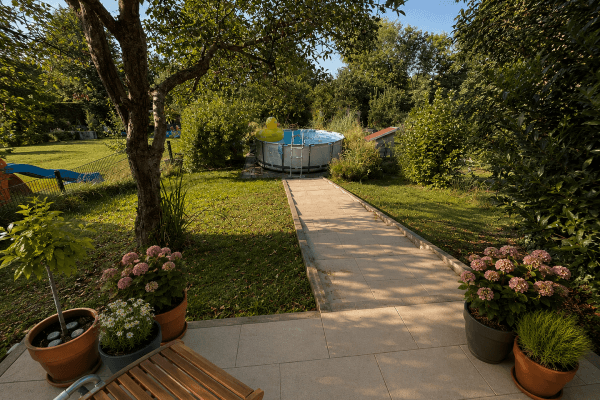 Predaj domu 165 m², pozemok 546 m², Freiberg am Neckar Predaj domu 165 m², pozemok 546 m², Freiberg am Neckar