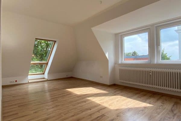 Prenájom bytu 3-izbový 55 m², Bremerhaven, Brémy Prenájom bytu 3-izbový 55 m², Bremerhaven, Brémy