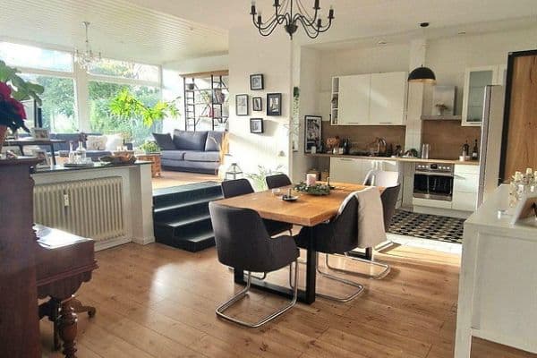 Prenájom bytu 2-izbový 106 m², Freiheitstr. 30, Mönchengladbach, Severné Porýnie - Westfálsko Prenájom bytu 2-izbový 106 m², Freiheitstr. 30, Mönchengladbach, Severné Porýnie - Westfálsko