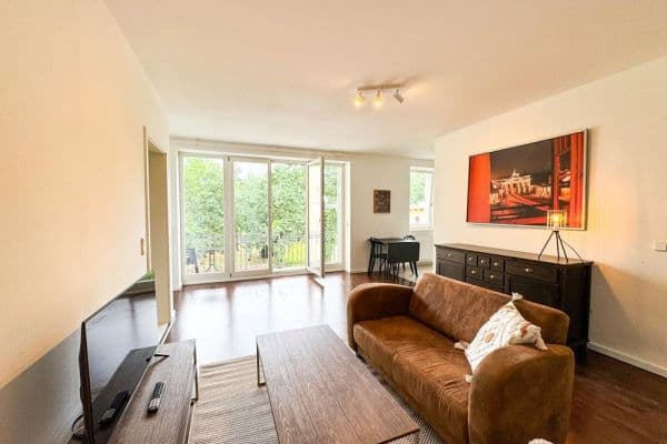 Predaj bytu 2-izbový 55 m², Greifswalder Str. 228, Berlin, Berlín Predaj bytu 2-izbový 55 m², Greifswalder Str. 228, Berlin, Berlín