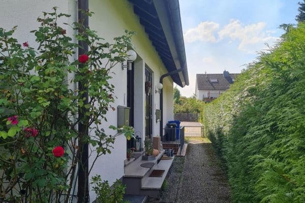 Prenájom bytu 5-izbový 135 m², Alzenau Prenájom bytu 5-izbový 135 m², Alzenau