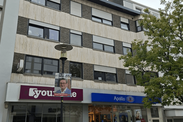 Prenájom bytu 3-izbový 82 m², Haupstr. 48, Solingen Prenájom bytu 3-izbový 82 m², Haupstr. 48, Solingen