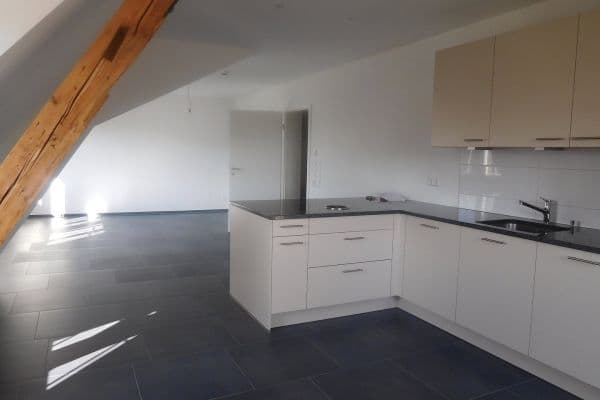 Prenájom bytu 2-izbový 76 m², Kraftwerkweg 4, Laufenburg Prenájom bytu 2-izbový 76 m², Kraftwerkweg 4, Laufenburg