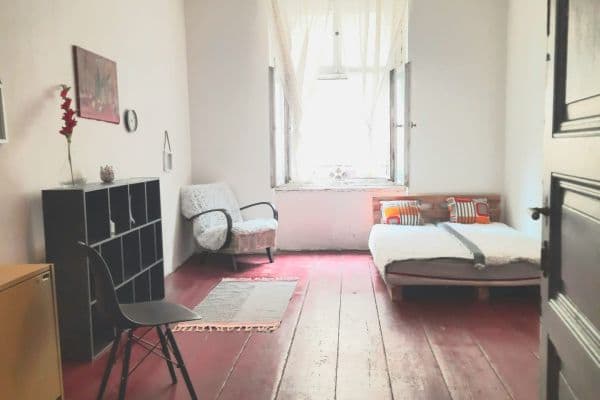 Prenájom bytu 3-izbový 65 m², Krásova, Praha Prenájom bytu 3-izbový 65 m², Krásova, Praha