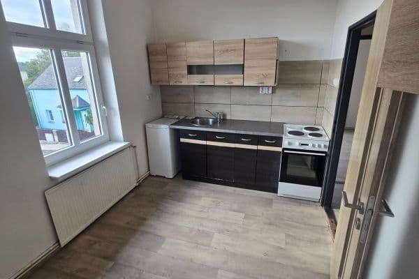 Prenájom bytu 2-izbový 55 m², Lidická, Česká Kamenice, Ústecký kraj Prenájom bytu 2-izbový 55 m², Lidická, Česká Kamenice, Ústecký kraj