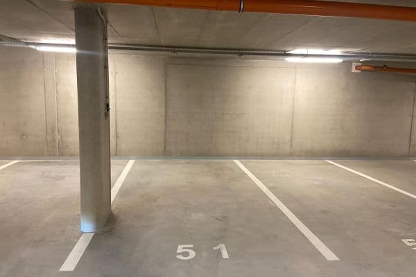 Prenájom garáže 13 m², Hvězdová, Brno Prenájom garáže 13 m², Hvězdová, Brno