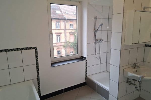 Prenájom bytu 3-izbový 75 m², Ludwigstrasse 42, Worms Prenájom bytu 3-izbový 75 m², Ludwigstrasse 42, Worms