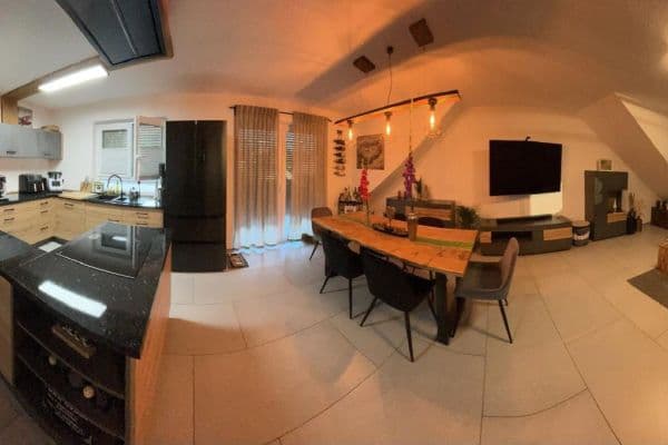 Prenájom bytu 3-izbový 92 m², Schwarzwaldstrasse 11, Straubenhardt Prenájom bytu 3-izbový 92 m², Schwarzwaldstrasse 11, Straubenhardt
