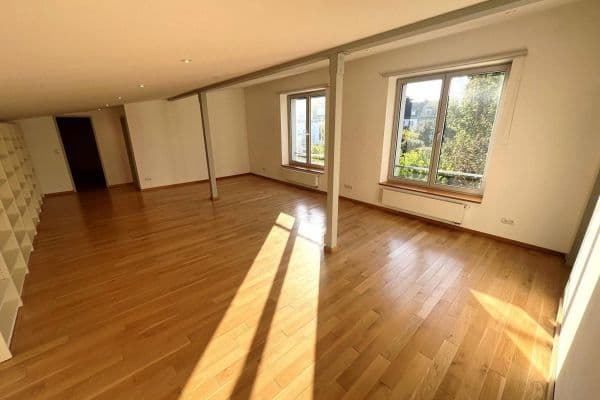 Prenájom kancelárie 140 m², Laufenbergstraße 1, Bonn, Severné Porýnie - Westfálsko Prenájom kancelárie 140 m², Laufenbergstraße 1, Bonn, Severné Porýnie - Westfálsko