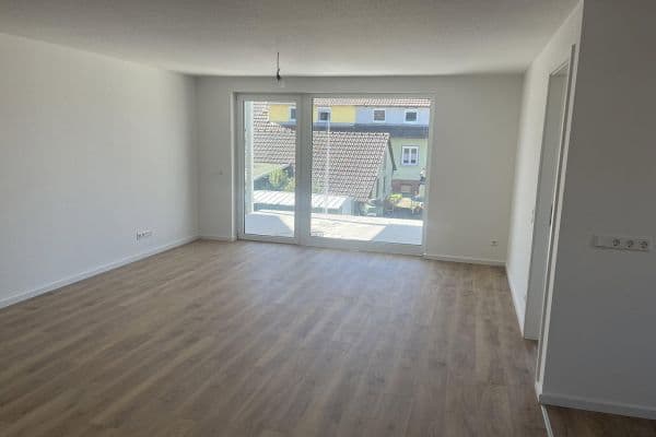 Prenájom bytu 4-izbový 100 m², Spaichingen Prenájom bytu 4-izbový 100 m², Spaichingen