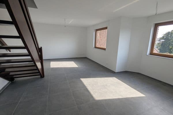 Prenájom bytu 3-izbový 90 m², Eschweiler Prenájom bytu 3-izbový 90 m², Eschweiler