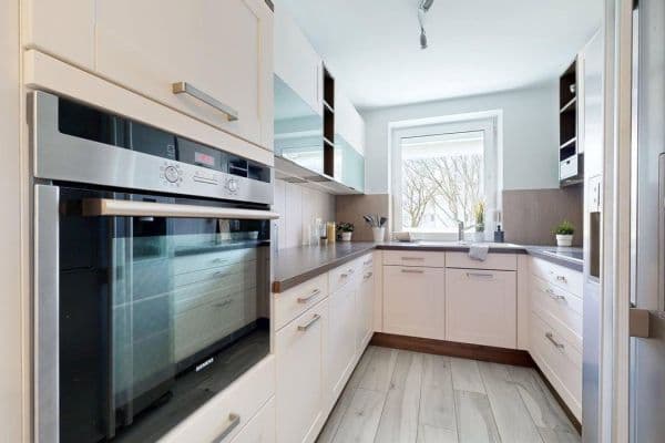 Prenájom bytu 3-izbový 81 m², Jagdfeldring 60, Haar, Bavorsko Prenájom bytu 3-izbový 81 m², Jagdfeldring 60, Haar, Bavorsko