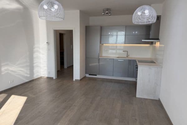 Predaj bytu 3-izbový 81 m², Jantarová, Ostrava, Moravskoslezský kraj Predaj bytu 3-izbový 81 m², Jantarová, Ostrava, Moravskoslezský kraj