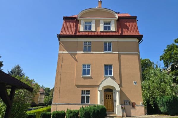 Predaj bytu 4-izbový 114 m², Fučíkova, Liberec, Liberecký kraj Predaj bytu 4-izbový 114 m², Fučíkova, Liberec, Liberecký kraj