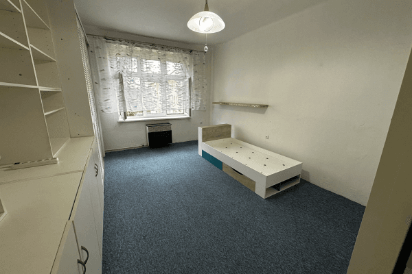 Prenájom bytu 2-izbový 80 m², Zborovská, Ostrava Prenájom bytu 2-izbový 80 m², Zborovská, Ostrava