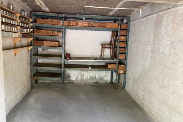 Prenájom garáže 20 m², Nupacká, Praha Prenájom garáže 20 m², Nupacká, Praha