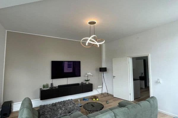 Prenájom bytu 5-izbový 127 m², Wuppertal Prenájom bytu 5-izbový 127 m², Wuppertal