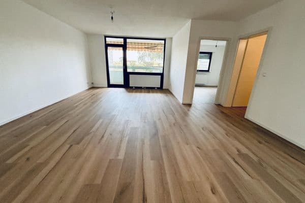 Prenájom bytu 2-izbový 67 m², Schriesheimer Str. 2B, Heddesheim Prenájom bytu 2-izbový 67 m², Schriesheimer Str. 2B, Heddesheim