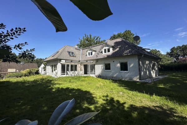 Predaj domu 235 m², pozemok 1.425 m², Im Lehmsaal 26, Seevetal-Ramelsloh Predaj domu 235 m², pozemok 1.425 m², Im Lehmsaal 26, Seevetal-Ramelsloh