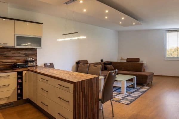 Predaj bytu 2-izbový 54 m², Kytlická, Praha Predaj bytu 2-izbový 54 m², Kytlická, Praha