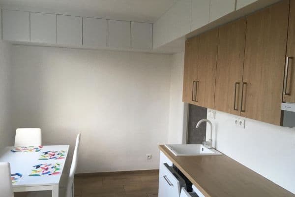 Prenájom bytu 3-izbový 68 m², P. F. Ledvinky, Havlíčkův Brod, Kraj Vysočina Prenájom bytu 3-izbový 68 m², P. F. Ledvinky, Havlíčkův Brod, Kraj Vysočina