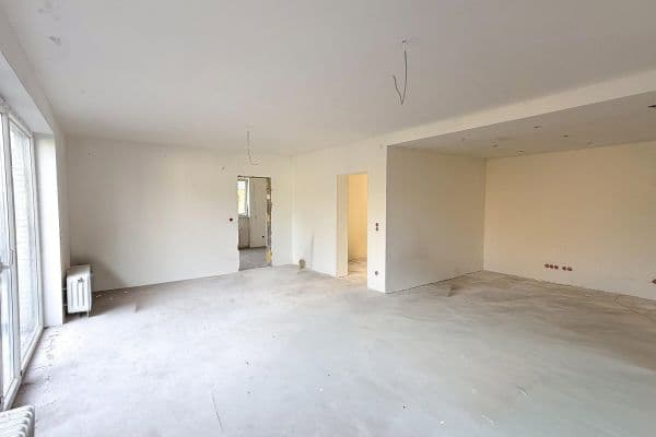 Predaj bytu 3-izbový 105 m², Melchthalweg 13, Düsseldorf Predaj bytu 3-izbový 105 m², Melchthalweg 13, Düsseldorf